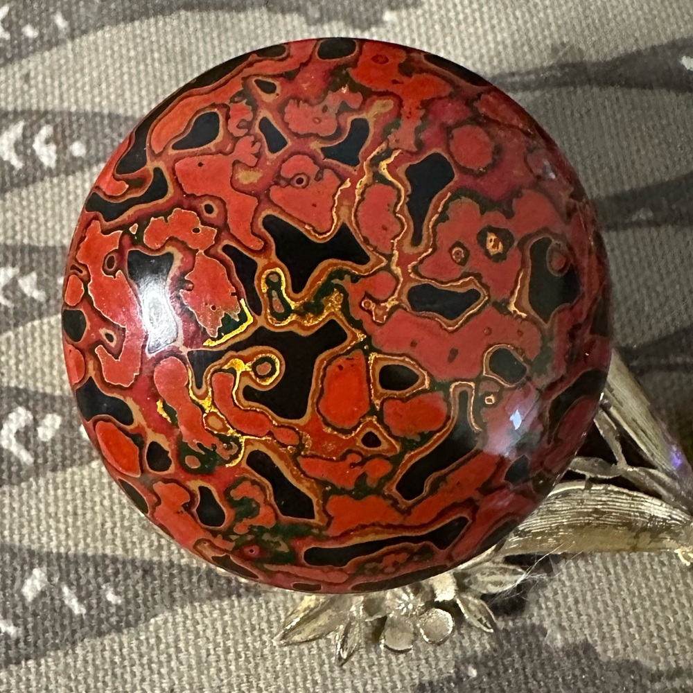 Vintage  - Wood Tsugaru, Japan lacquerware brooch